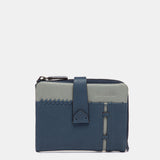 Cartera pequeña en piel azul