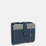 Cartera pequeña en piel azul