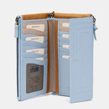 Cartera grande de piel azul claro