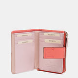 Cartera mediana de piel fucsia