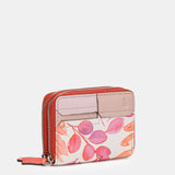 Cartera pequeña de piel fucsia