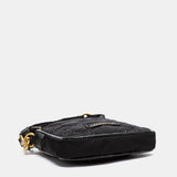 Gepolsterte schwarze Handytasche.