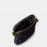Handytasche aus schwarzem Leder.