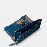 Cartera mediana de mujer en piel azul