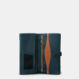 Große Damen-Geldbörse aus blauem Leder.