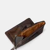 Medium women's wallet in brown leather.