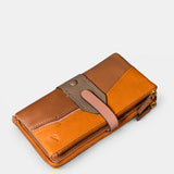 Große Damenbörse aus Cognac-Leder.