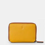 Women's cardholder in yellow leather.