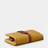 Cartera mediana de mujer en piel ámbar