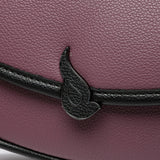 Bandolera media luna en materiales reciclados morada