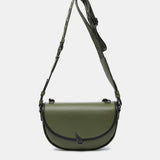 Bandolera media luna en materiales reciclados verde