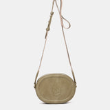 Bandolera en materiales reciclados en verde