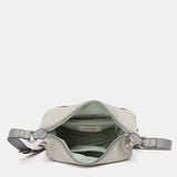 Bandolera en materiales reciclados en gris