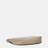 Tasche - Rucksack aus recyceltem beigem Material.