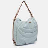 Tasche - Rucksack aus recycelten und gepolsterten Materialien in Blau.