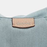 Tasche - Rucksack aus recycelten und gepolsterten Materialien in Blau.