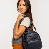 Mochila en materiales reciclados azul