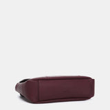 Shoulder bag made of recycled materials in burgundy