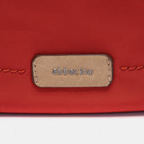 Multifunktionale Tasche aus rotem Stoff