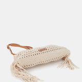 Beigefarbene Makramee-Clutch