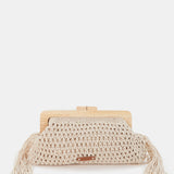 Beigefarbene Makramee-Clutch