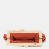 Clutch de macramé naranja