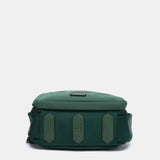 Mochila en materiales reciclados verde