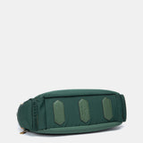 Bolso de hombro en materiales reciclados verde
