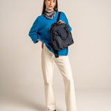 Rucksack aus recycelten Materialien in Blau.
