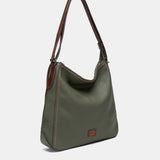Bolso multifuncional en materiales reciclados verde