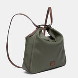Bolso multifuncional en materiales reciclados verde