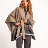 Poncho mit Lada in Brown