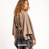 Poncho mit Lada in Brown