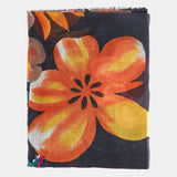 Pañuelo de lana con estampado floral negro