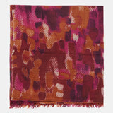 Wollhalstuch mit abstraktem Bordeaux-Muster.