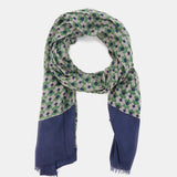 Pañuelo de viscosa con estampado grométrico azul