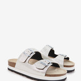 Sandalia con plataforma en plateado