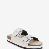 Sandalia con plataforma en plateado