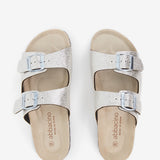 Sandalia con plataforma en plateado